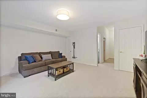Other - 5816 Torington Dr #860, Springfield, VA 22152 photo 6 of 8