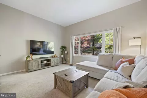 Other - 5816 Torington Dr #860, Springfield, VA 22152 photo 2 of 8