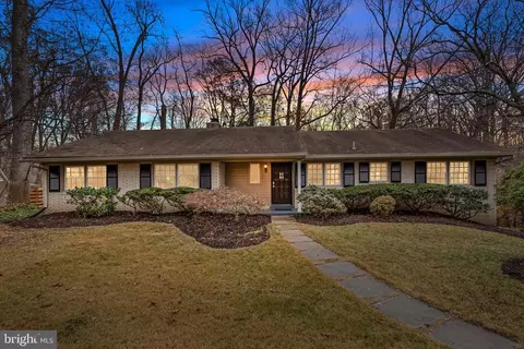 1429 Ironwood Dr, Mclean, VA 22101