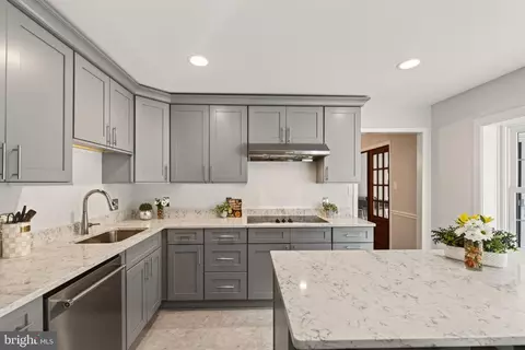 Kitchen - 1438 Colleen Ln, Mclean, VA 22101 photo 2 of 7