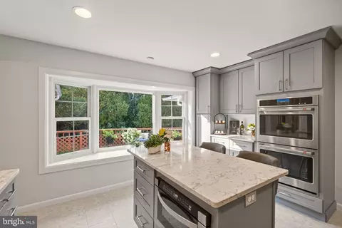 Kitchen - 1438 Colleen Ln, Mclean, VA 22101 photo 7 of 7