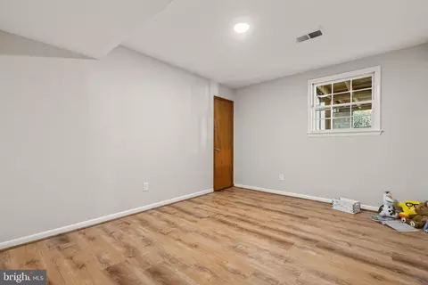 Other - 1438 Colleen Ln, Mclean, VA 22101 photo 16 of 37