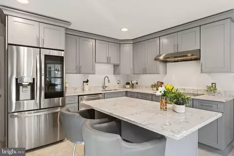 Kitchen - 1438 Colleen Ln, Mclean, VA 22101 photo 3 of 7
