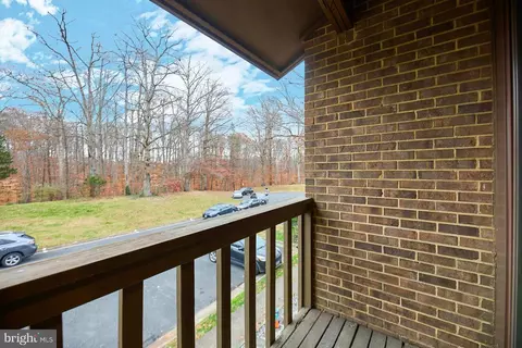 Exterior - 8566 Gwynedd Way, Springfield, VA 22153 photo 5 of 10