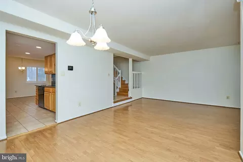Living - 8566 Gwynedd Way, Springfield, VA 22153 photo 6 of 13