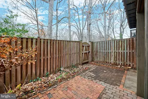 Exterior - 8566 Gwynedd Way, Springfield, VA 22153 photo 9 of 10