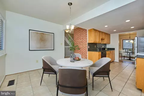 Dining - 8566 Gwynedd Way, Springfield, VA 22153 photo 3 of 3