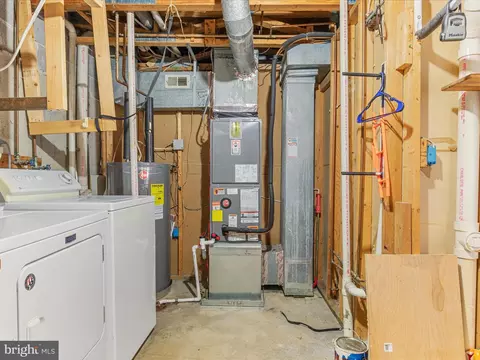 Other - 7219 Kousa Ln, Springfield, VA 22152 photo 4 of 6