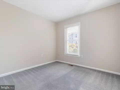 Bedroom - 7219 Kousa Ln, Springfield, VA 22152 photo 2 of 4