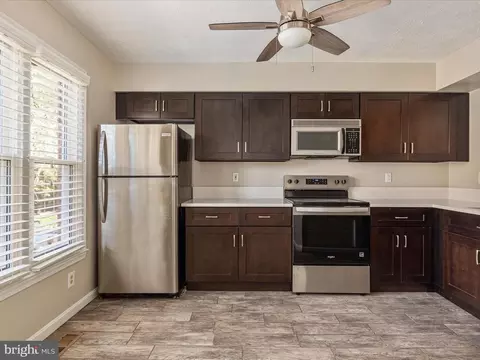 Kitchen - 7219 Kousa Ln, Springfield, VA 22152 photo 1 of 3