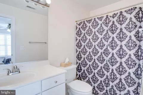 9370 Colbert Ct, Fairfax, VA 22032 photo 39
