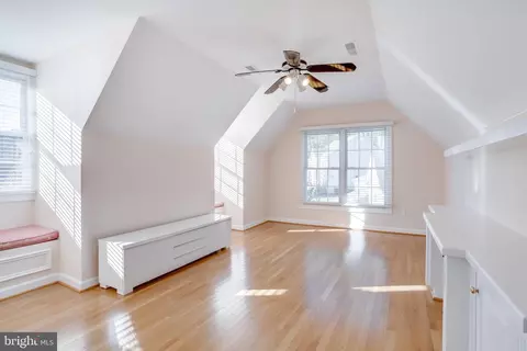 9370 Colbert Ct, Fairfax, VA 22032 photo 37