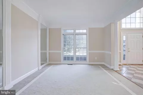 9370 Colbert Ct, Fairfax, VA 22032 photo 14