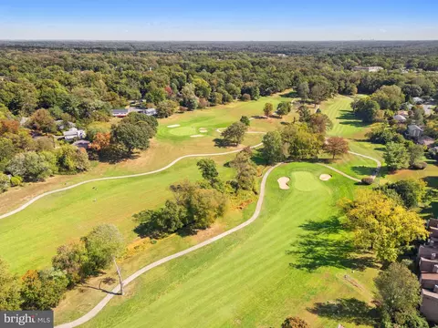 View/Area - 11430 Links Dr, Reston, VA 20190 photo 2 of 5