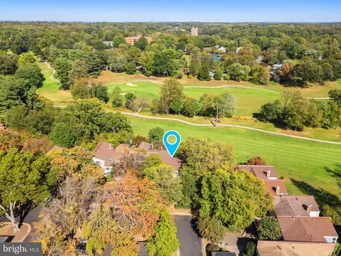 View/Area - 11430 Links Dr, Reston, VA 20190 photo 3 of 5
