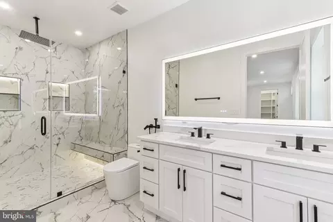 Bath - 5206 Ferndale St, Springfield, VA 22151 photo 5 of 12