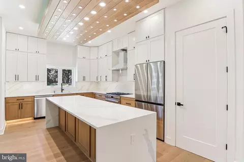 Kitchen - 5206 Ferndale St, Springfield, VA 22151 photo 1 of 2