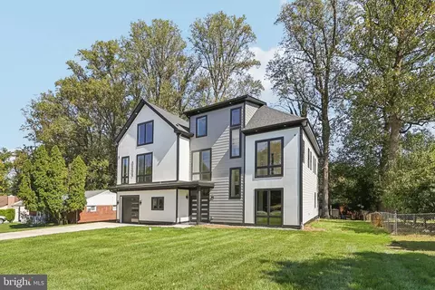 Exterior - 5206 Ferndale St, Springfield, VA 22151 photo 3 of 6