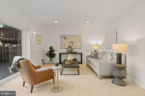 11026 Saffold Way, Reston, VA 20190