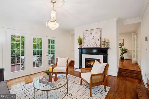 7252 Evans Mill Rd, Mclean, VA 22101 photo 10