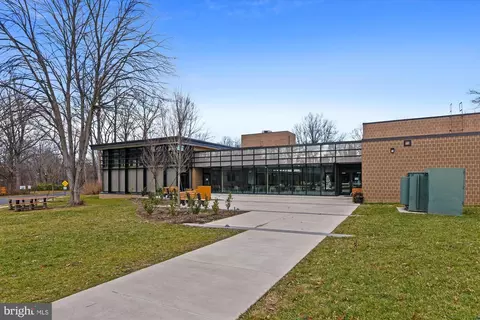 7252 Evans Mill Rd, Mclean, VA 22101 photo 74