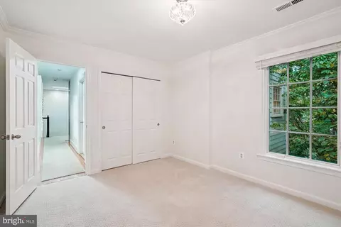 7252 Evans Mill Rd, Mclean, VA 22101 photo 37