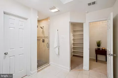 7252 Evans Mill Rd, Mclean, VA 22101 photo 32