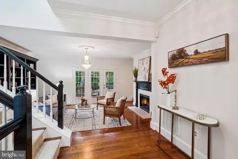 7252 Evans Mill Rd, Mclean, VA 22101 photo 6