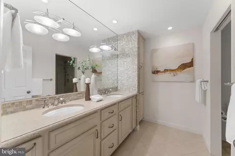 6619 Madison Mclean Dr, Mclean, VA 22101 photo 22