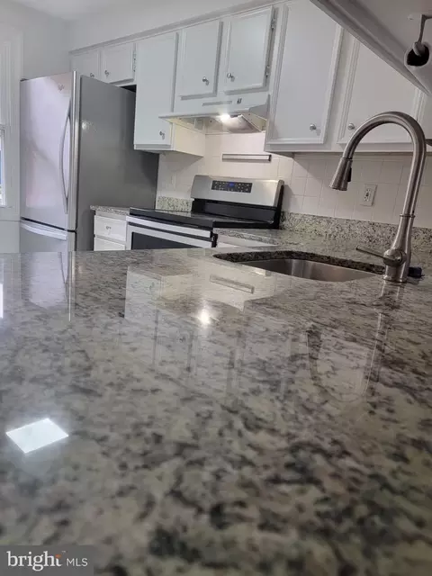 Kitchen - 8312 Brookvale Ct, Springfield, VA 22153 photo 6 of 6