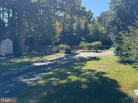 1501 Woodacre Dr, Mclean, VA 22101 photo 5