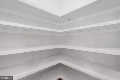 Other - 1200 Chadsworth Ct, Mclean, VA 22102 photo 6 of 33