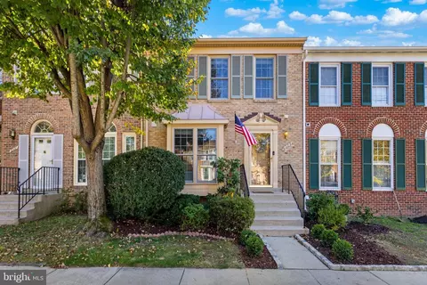 6223 Walkers Croft Way, Alexandria, VA 22315