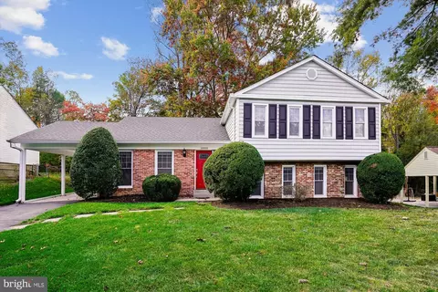 10919 Spurlock Ct, Fairfax, VA 22032