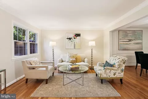 Living - 7370 Eldorado St, Mclean, VA 22102 photo 1 of 7