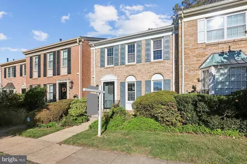Exterior - 7370 Eldorado St, Mclean, VA 22102 photo 2 of 7