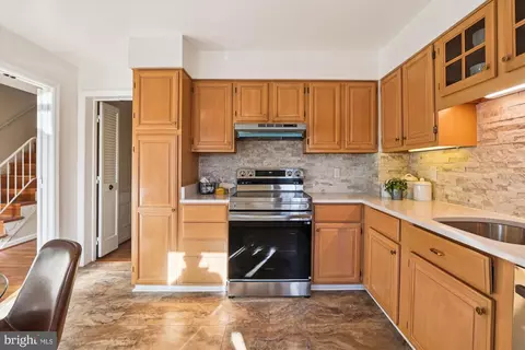 Kitchen - 7370 Eldorado St, Mclean, VA 22102 photo 3 of 3