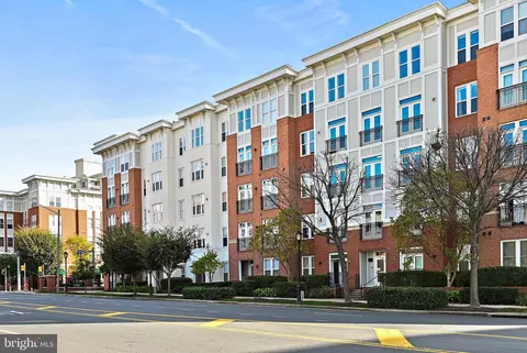 2665 Prosperity Ave #345, Fairfax, VA 22031
