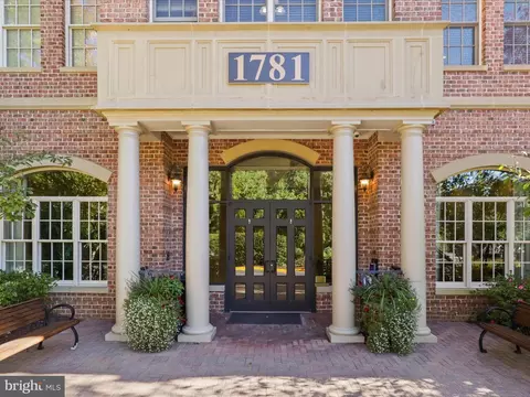 1781 Chain Bridge Rd #303, Mclean, VA 22102 photo 4
