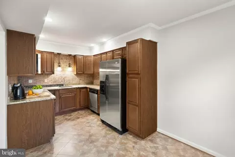 Kitchen - 8519 Westover Ct #763, Springfield, VA 22152 photo 1 of 8