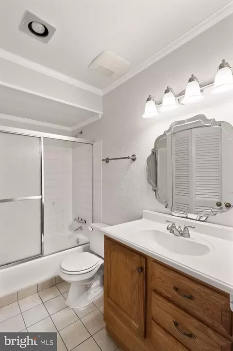 Bath - 8519 Westover Ct #763, Springfield, VA 22152 photo 3 of 3