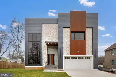 4917 Erie St, Annandale, VA 22003