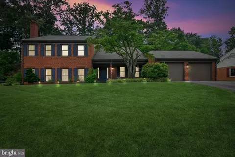 11803 Grey Birch Pl, Reston, VA 20191