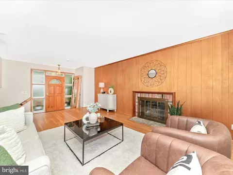7203 Homestead Pl, Springfield, VA 22151 photo 7