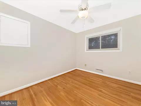 7203 Homestead Pl, Springfield, VA 22151 photo 24