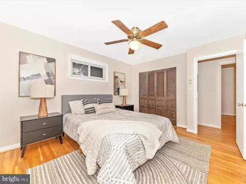 7203 Homestead Pl, Springfield, VA 22151 photo 19