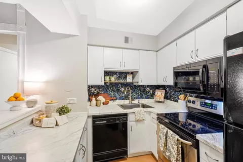 5778 B Rexford Ct #5778B, Springfield, VA 22152 photo 7
