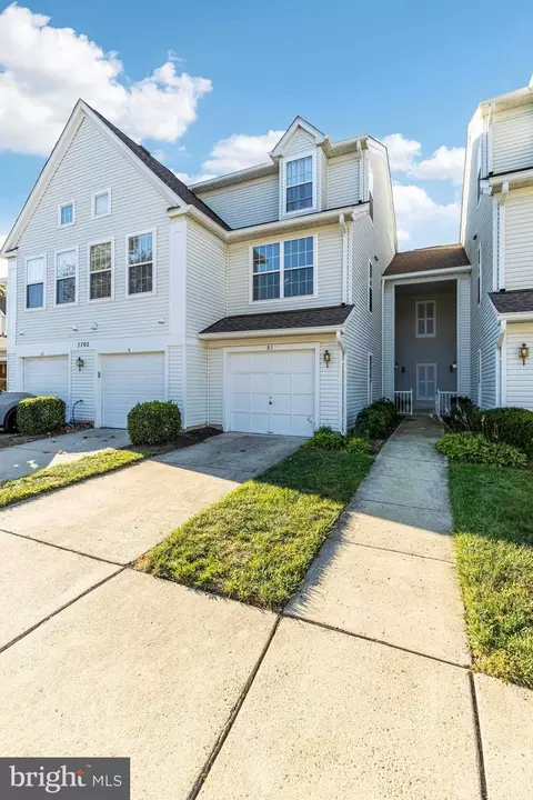 7702 Haynes Point Way #2005, Alexandria, VA 22315