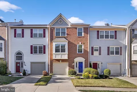 6004 Keble Dr, Alexandria, VA 22315