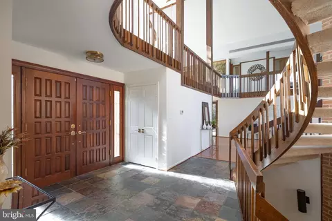 Entry Way - 1416 Lady Bird Dr, Mclean, VA 22101 photo 1 of 7
